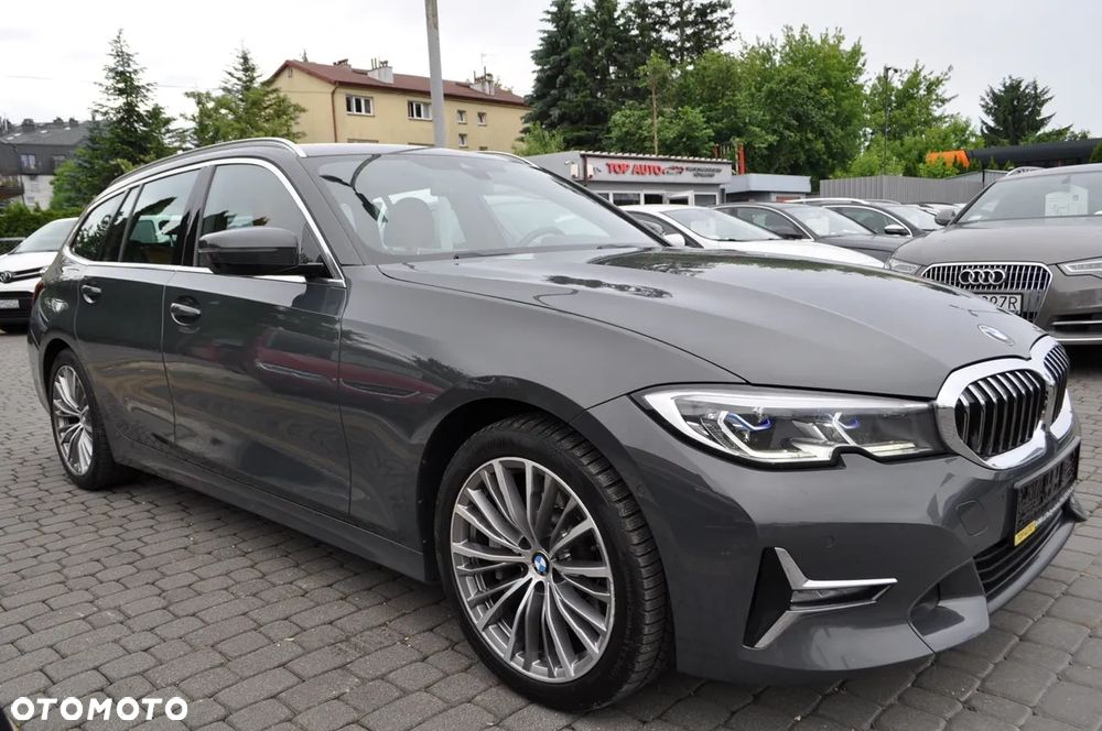 BMW Seria 3 330d Luxury Line sport - 7