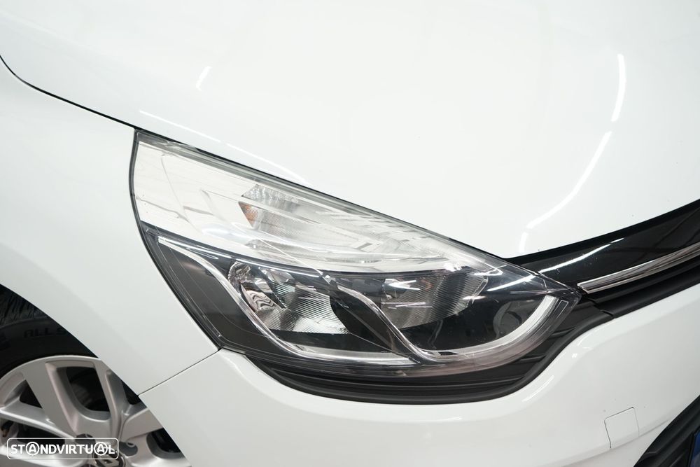 Renault Clio Sport Tourer 0.9 TCe Limited - 9