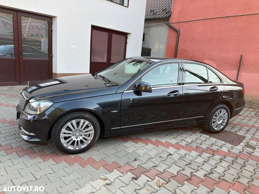 Mercedes-Benz C 250 CDI 4-Matic BlueEFFICIENCY - 17