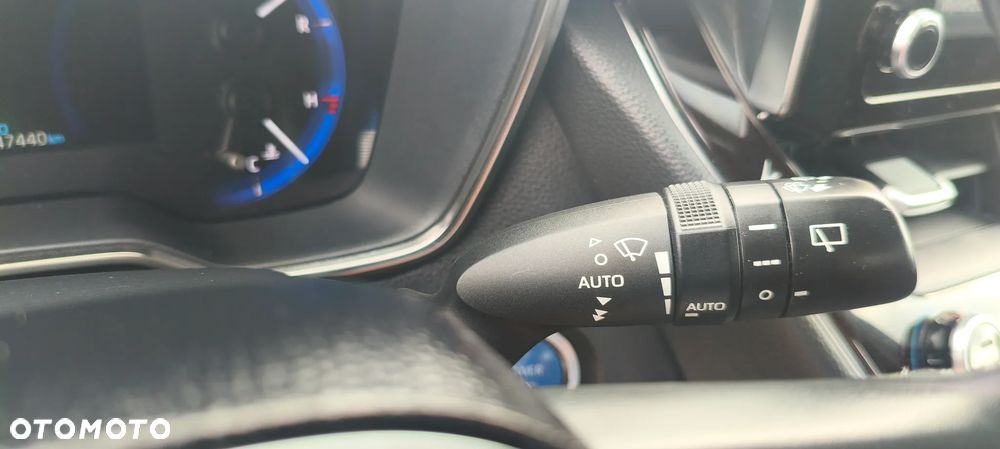 Toyota Corolla 1.8 Hybrid Executive - 37