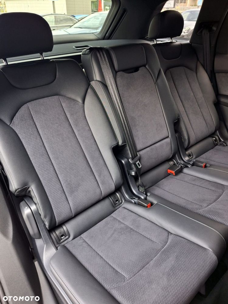 Audi Q7 - 18