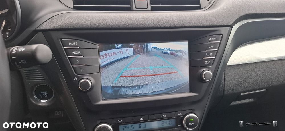 Toyota Avensis - 14