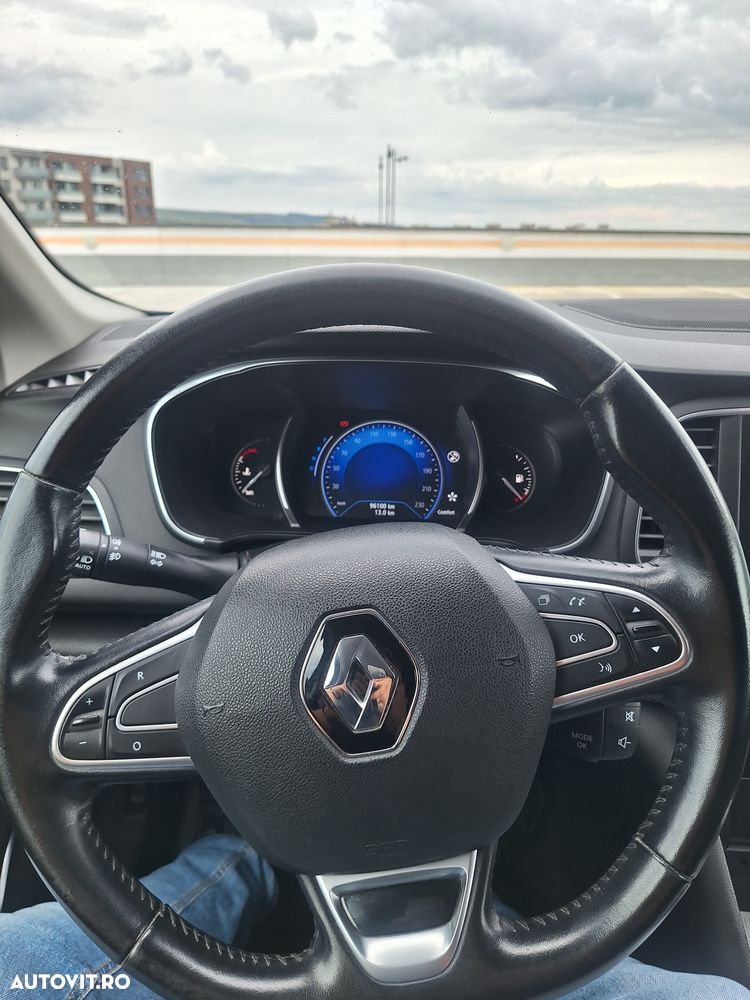 Renault Megane - 17