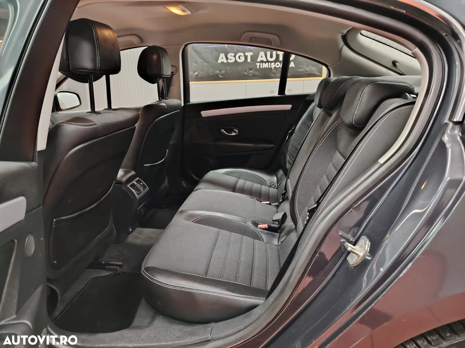 Renault Laguna - 14
