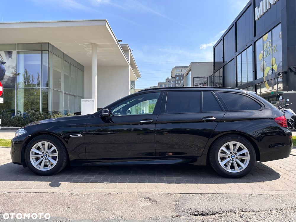 BMW Seria 5 520d xDrive - 4