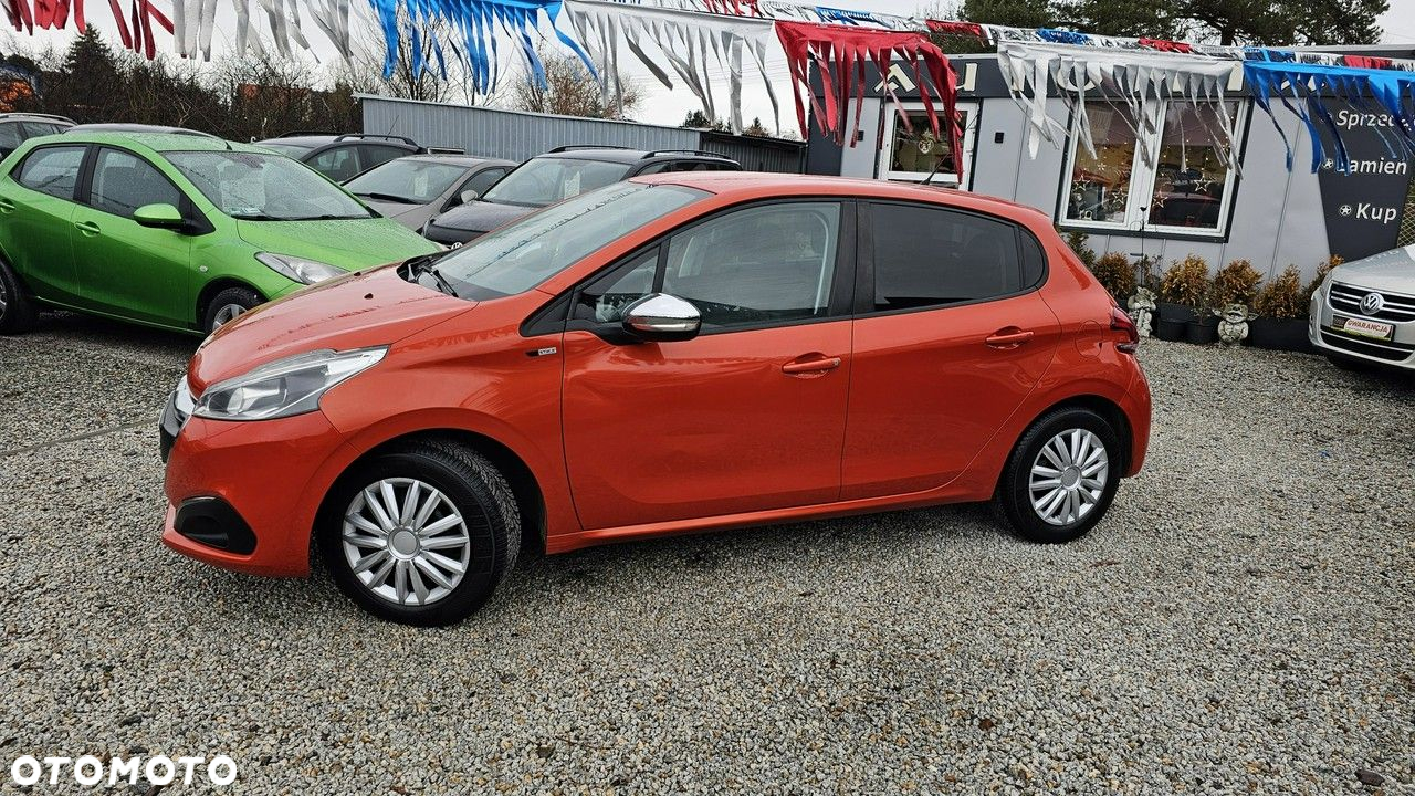 Peugeot 208 - 7