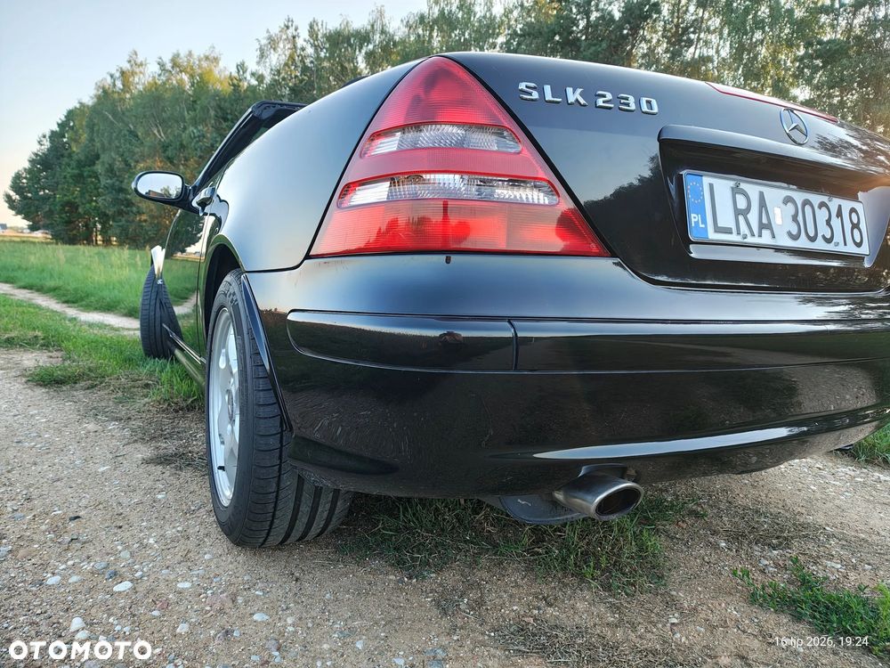 Mercedes-Benz SLK - 16
