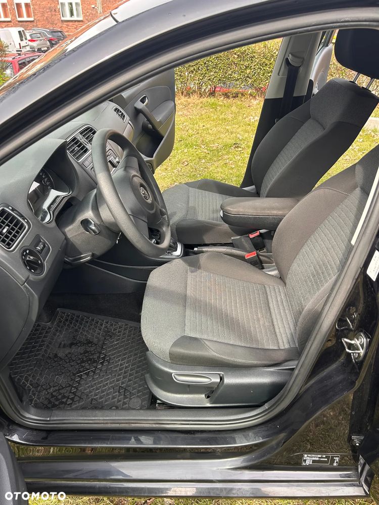 Volkswagen Polo - 10