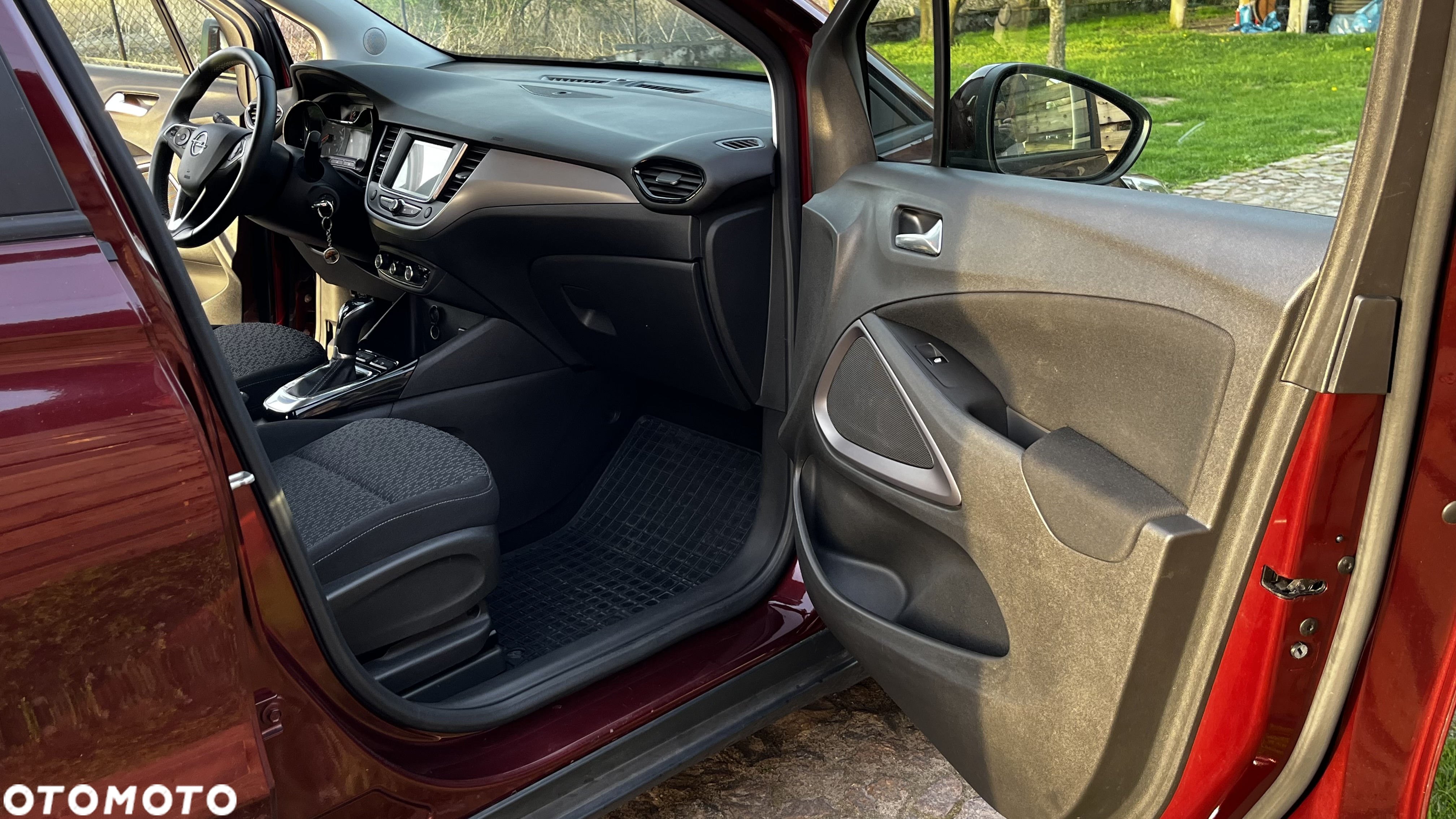 Opel Crossland X 1.2 T Enjoy S&S - 18