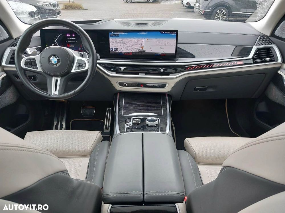 BMW X7 M60i xDrive AT MHEV - 7