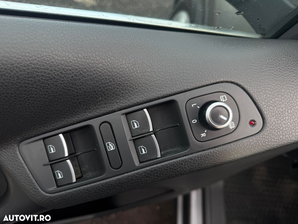 Volkswagen Tiguan 2.0 TDI DPF BlueMotion Technology Exclusive - 9