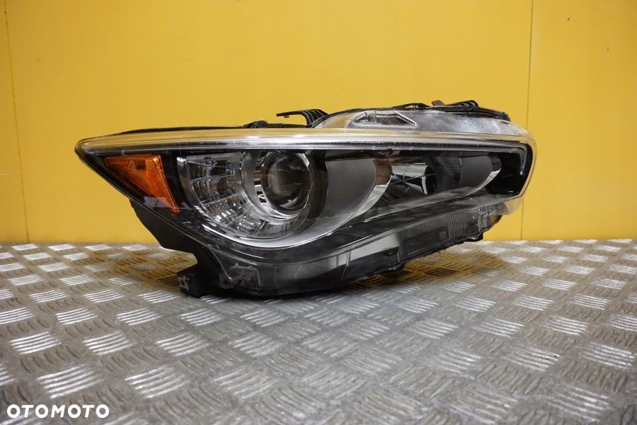 INFINITI Q50 2014- REFLEKTOR LAMPA PRZEDNIA LED PRAWA USA - 1