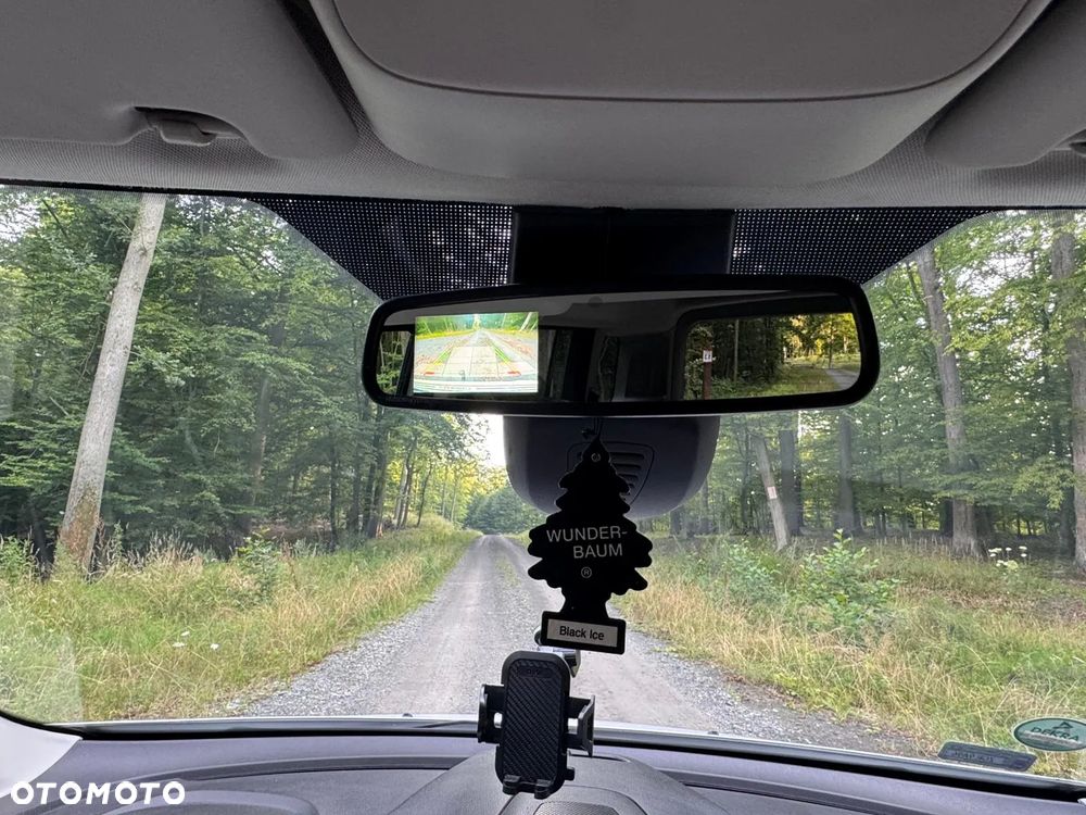 Ford Tourneo Connect 1.6 TDCi Titanium - 18