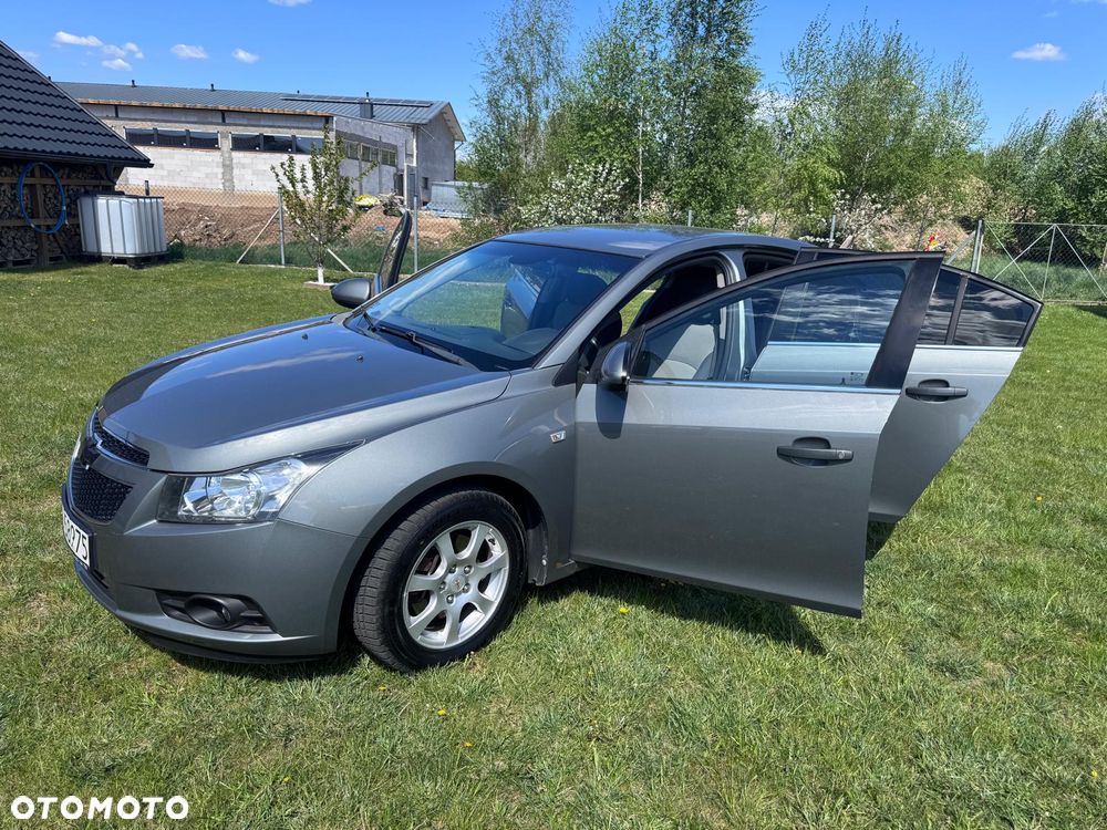 Chevrolet Cruze 2.0 LT - 6
