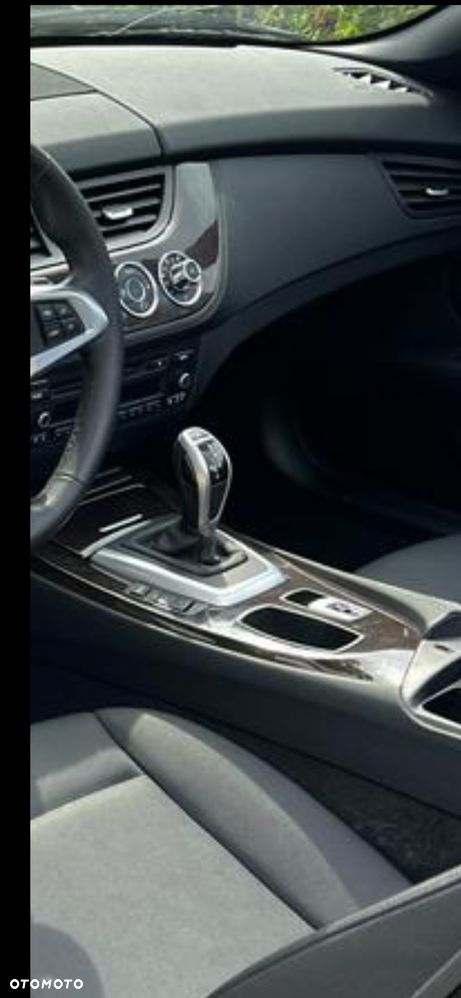 BMW Z4 sDrive28i - 9