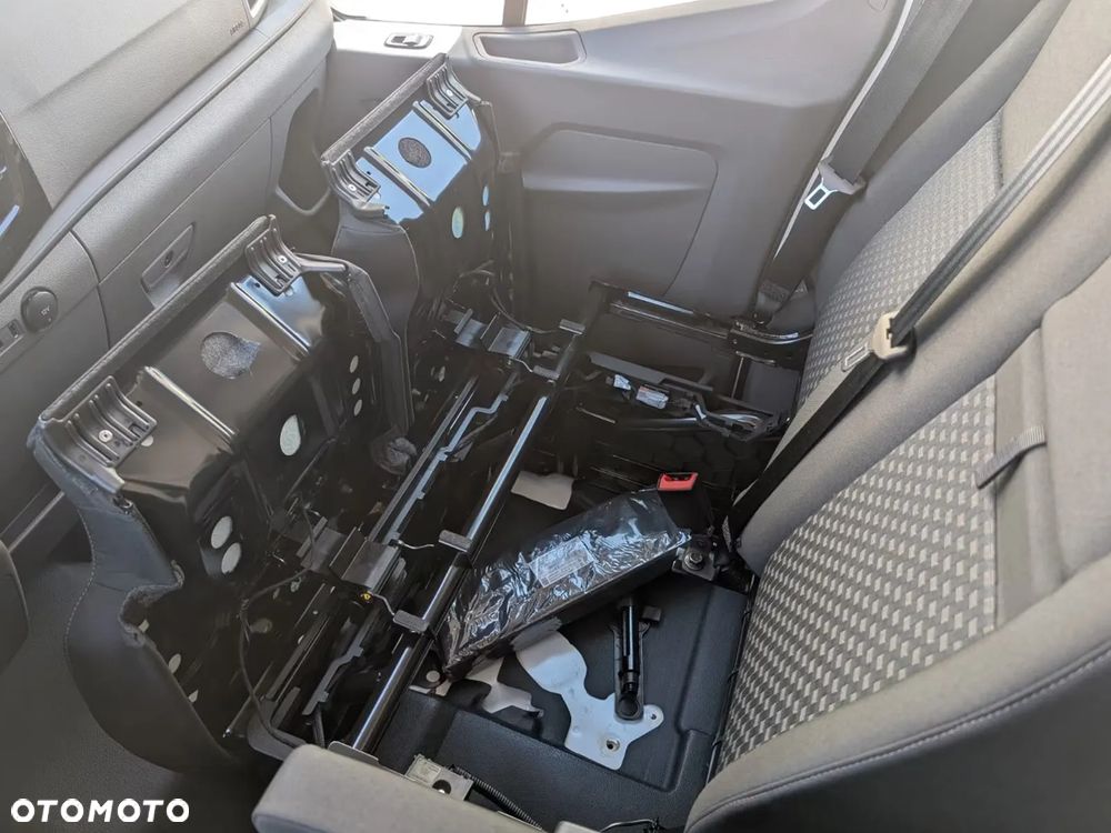 Ford Transit L3H2 Trend - 21