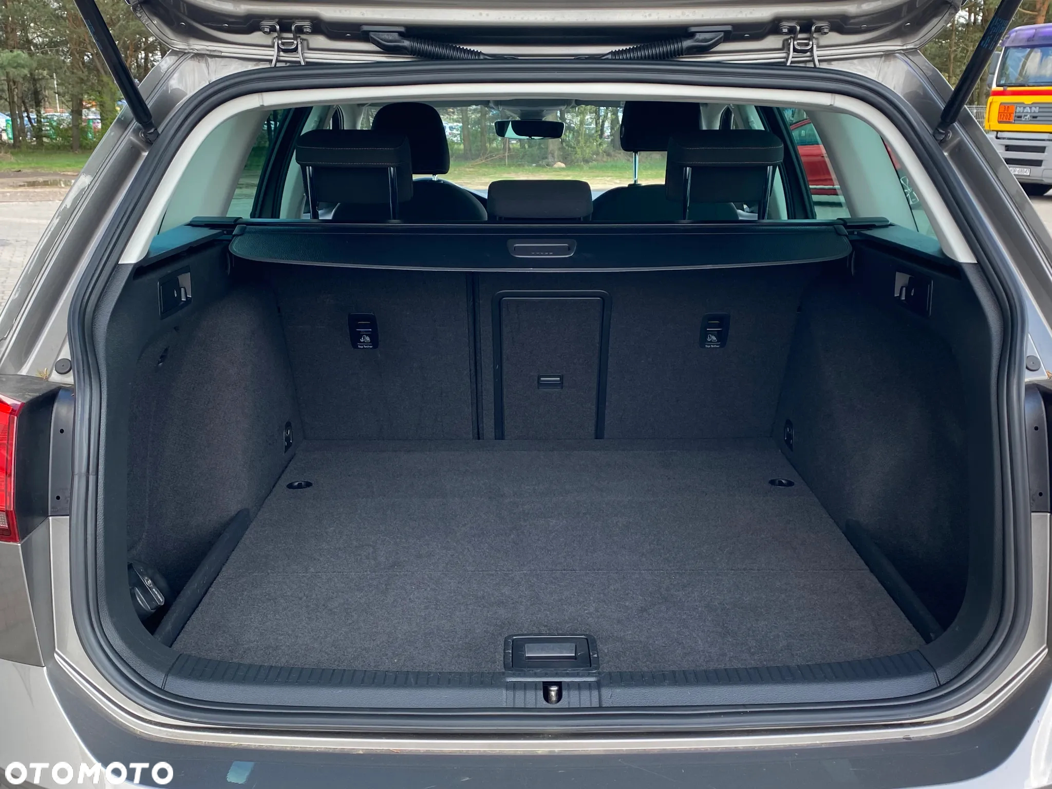 Volkswagen Golf - 39