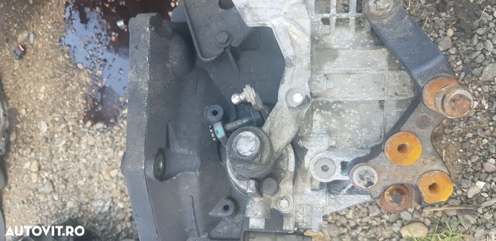 Alternator subaru forester,motor 2.0 benzina an 97-03,cod motor ej20 - 2