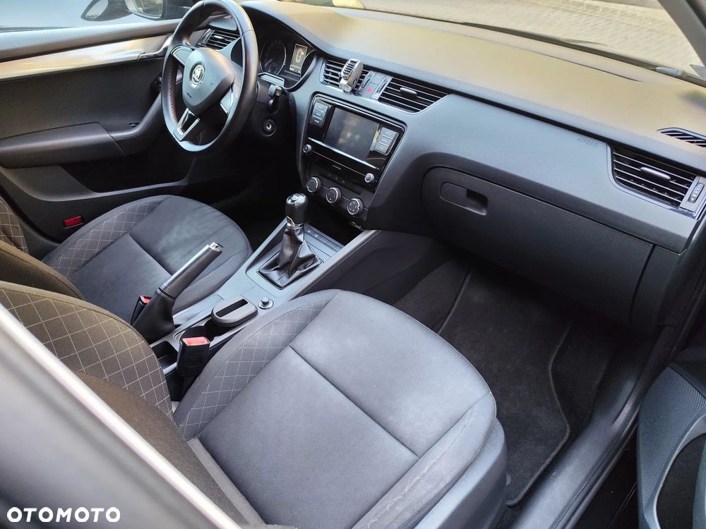 Skoda Octavia 1.6 TDI Active - 19