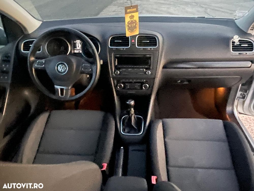 Volkswagen Golf 1.6 TDI BlueMotion Technology Comfortline - 6