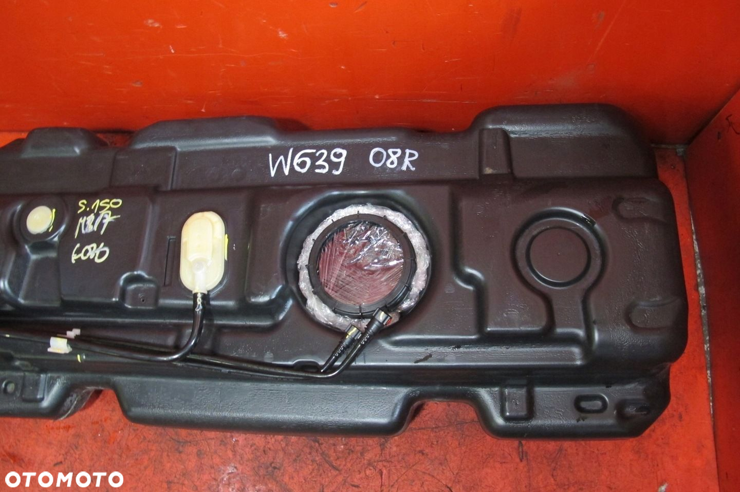 MERCEDES VITO W639 03- VIANO ZBIORNIK PALIWA BAK - 2