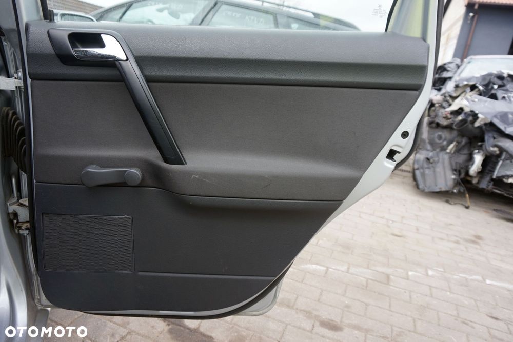 DRZWI TYLNE PRAWE POLO IV 9N LIFT 5D HB LA7W  SREBRNY VOLKSWAGEN 2004-2009 - 7