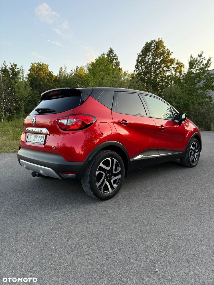 Renault Captur 1.2 TCe Helly Hansen EDC - 11