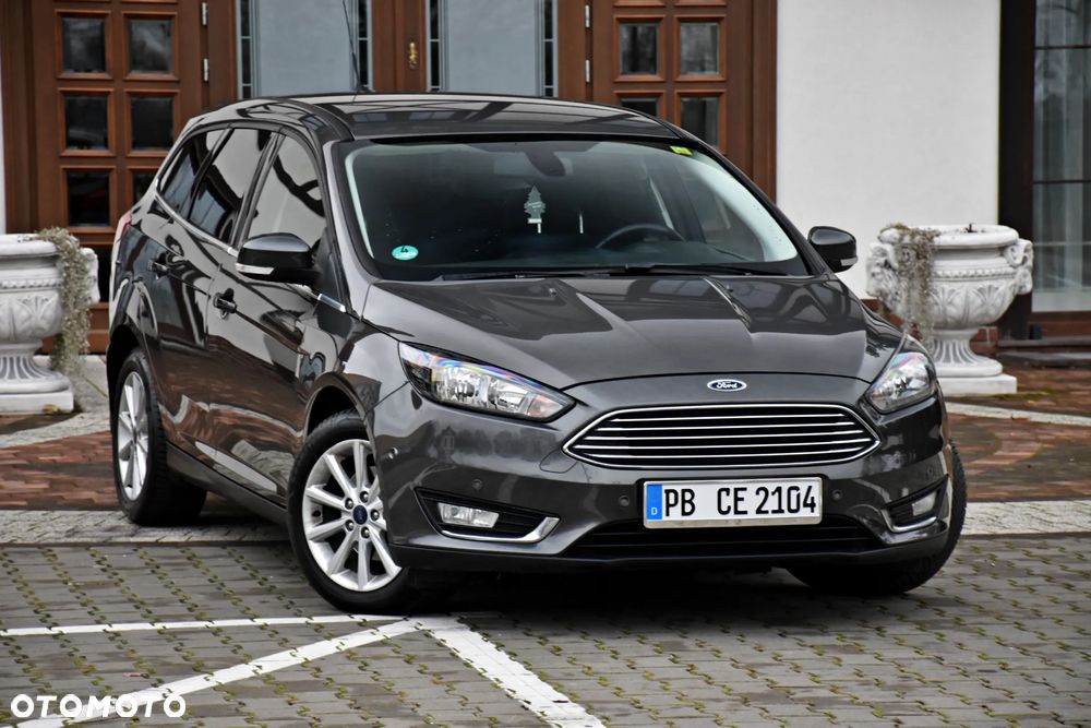 Ford Focus 1.5 TDCi Black Edition - 2