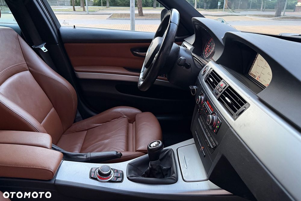 BMW Seria 3 - 27