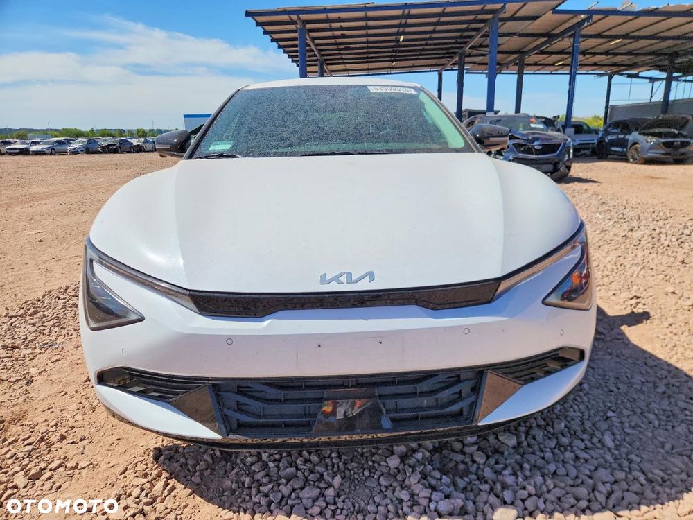 Kia EV6 - 6
