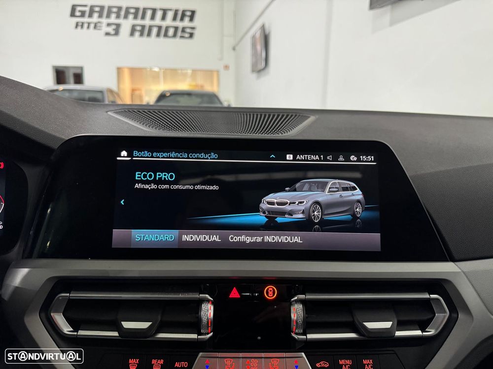 BMW 320 d Pack M Auto - 31