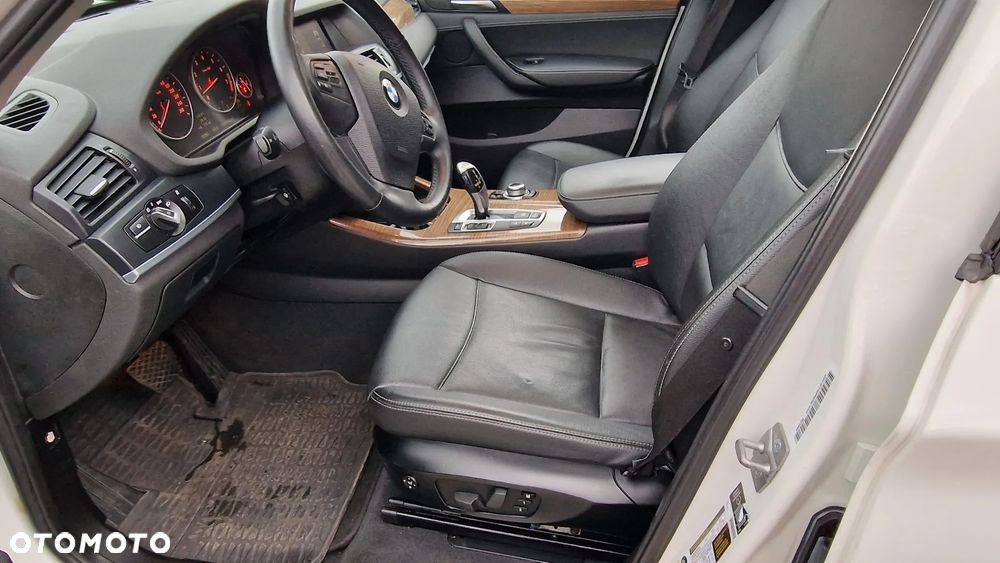 BMW X3 28i xDrive - 6