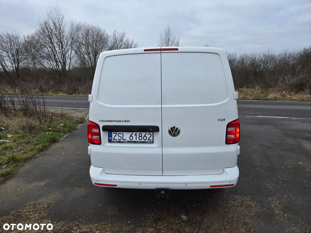 Volkswagen TRANSPORTER T6 - 23