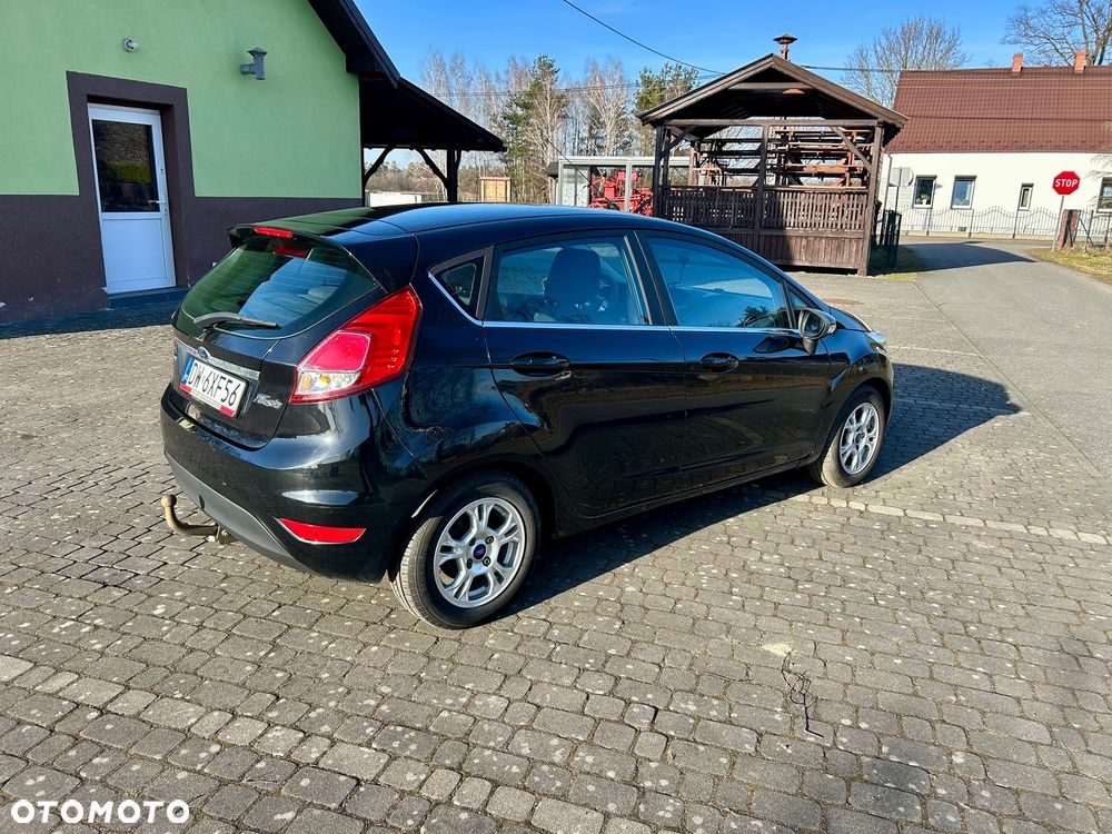 Ford Fiesta 1.6 TDCi SYNC Edition - 4