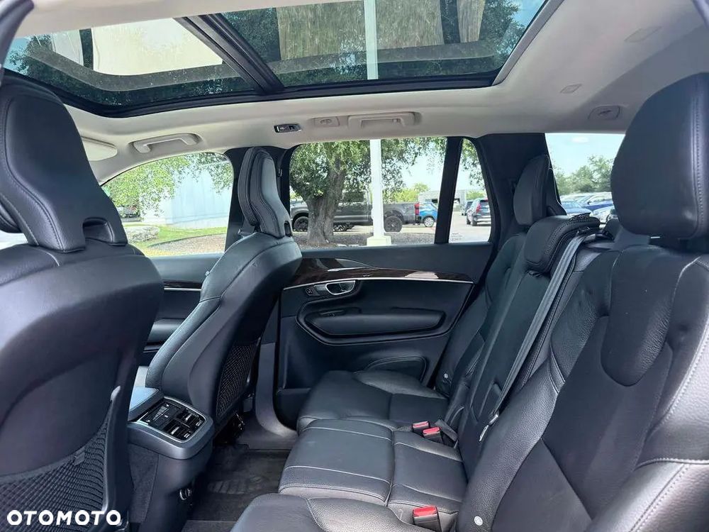 Volvo XC 90 - 14