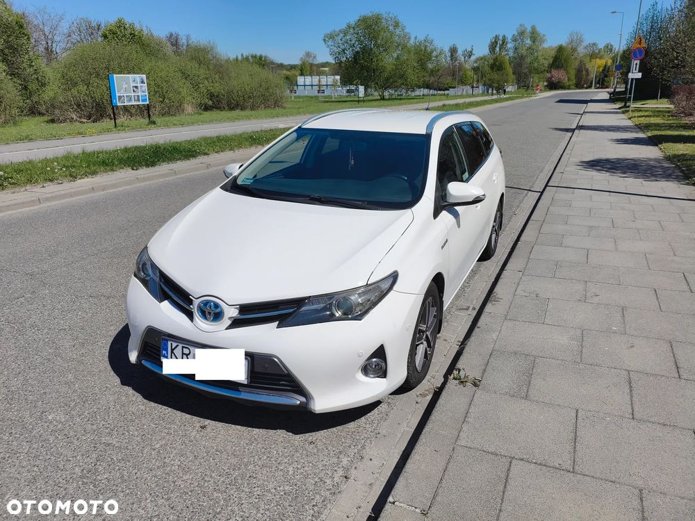 Toyota Auris - 1