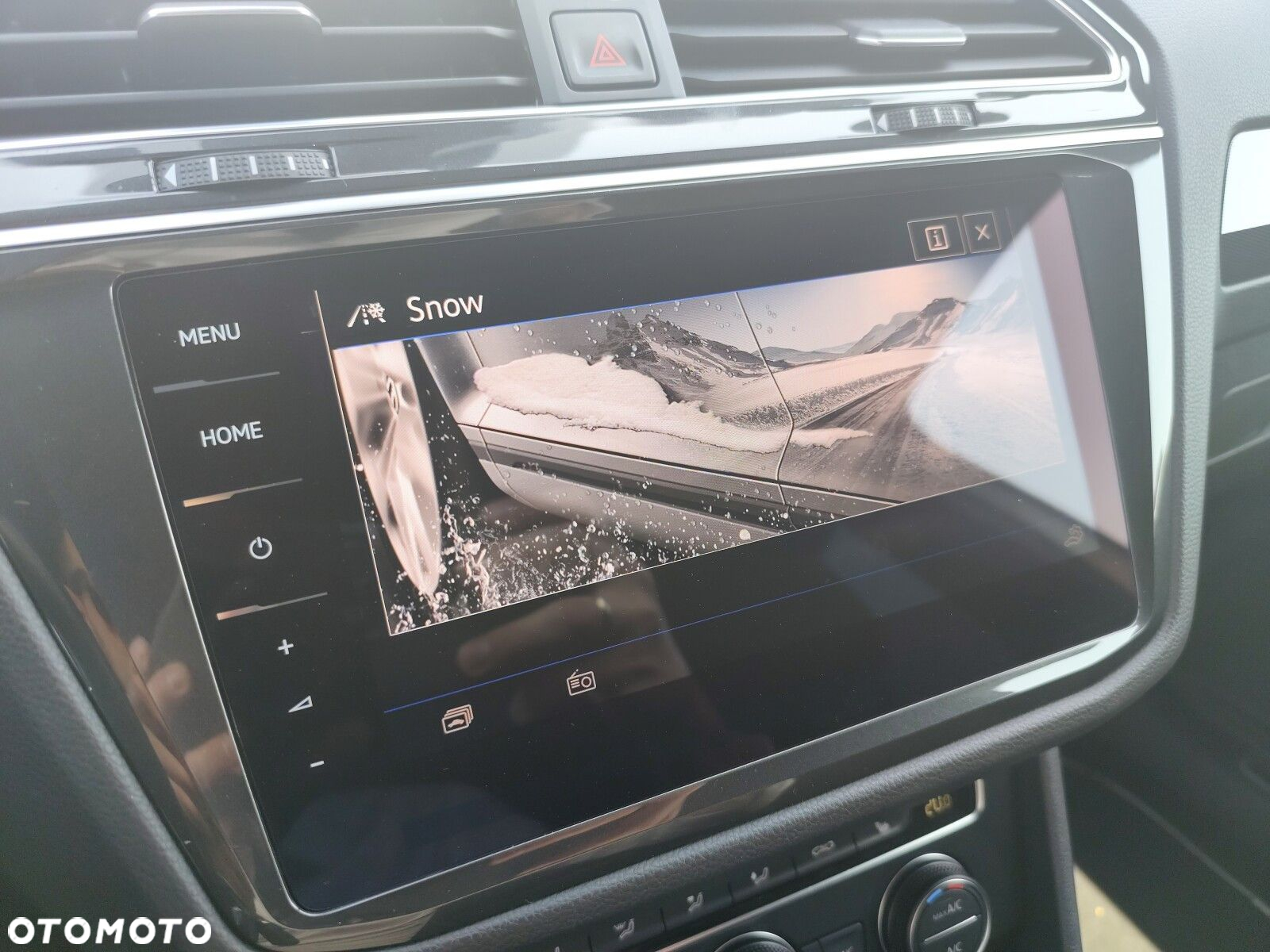 Volkswagen Tiguan - 27