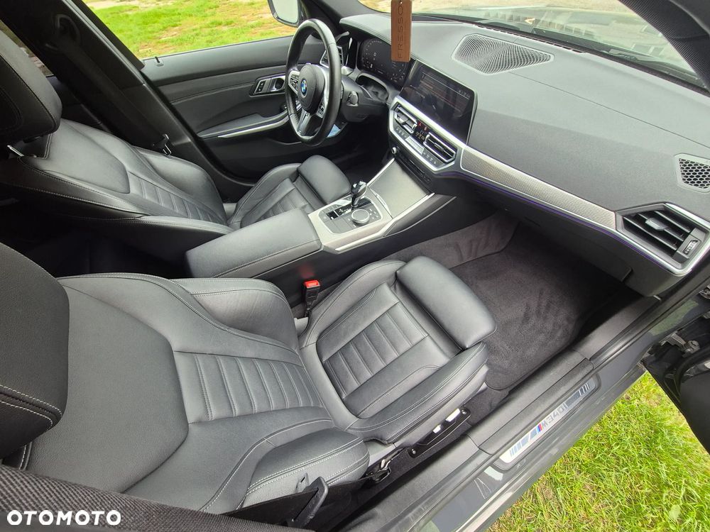 BMW Seria 3 M340i xDrive sport - 25