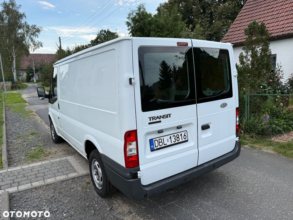 Ford Transit - 5