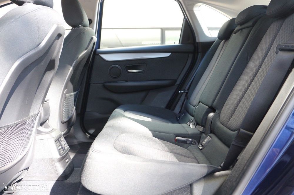 BMW 225xe Active Tourer Advantage - 21