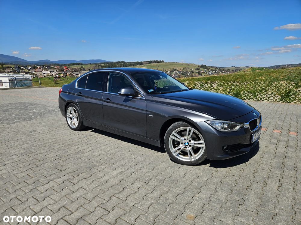 BMW Seria 3 - 16