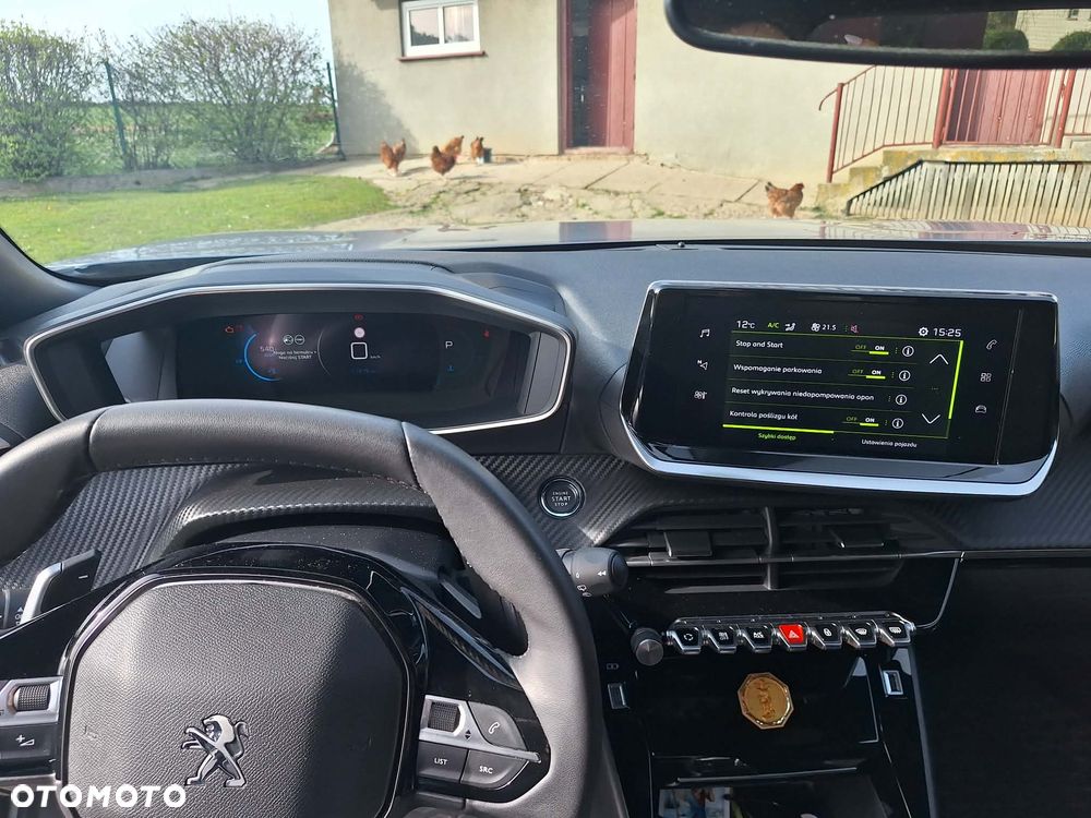 Peugeot 2008 1.2 PureTech Allure Pack S&S EAT8 - 23