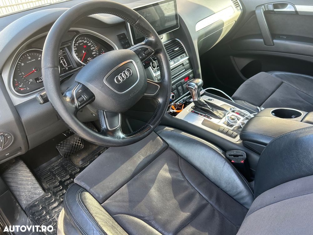 Audi Q7 3.0 TDI Quattro Tip - 6