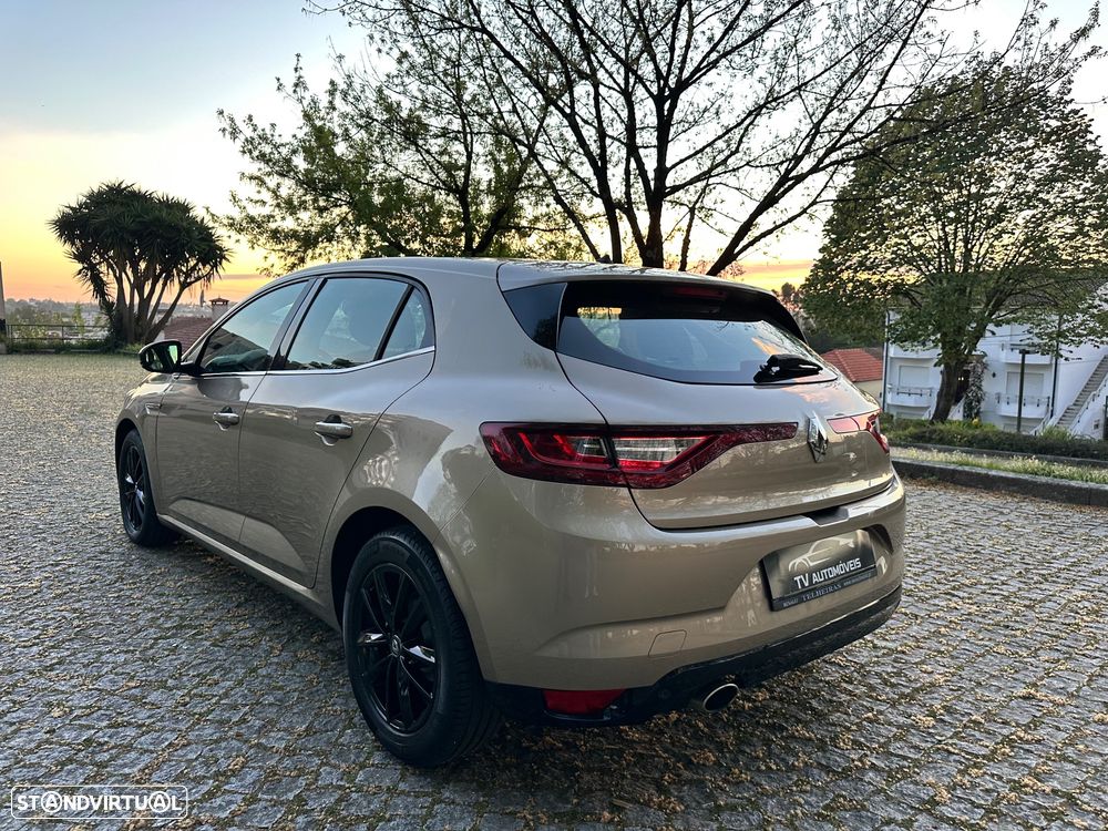 Renault Mégane 1.5 dCi Intens - 5