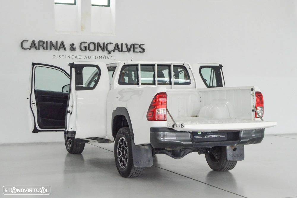 Toyota Hilux 2.4 D-4D 4X2 Cabine Extra 3L - 48