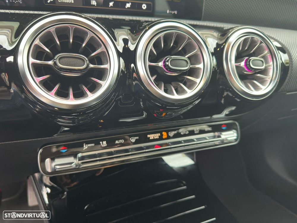 Mercedes-Benz CLA 200 - 16