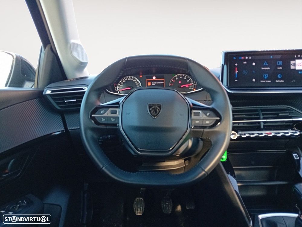 Peugeot 208 1.2 PureTech Active - 12