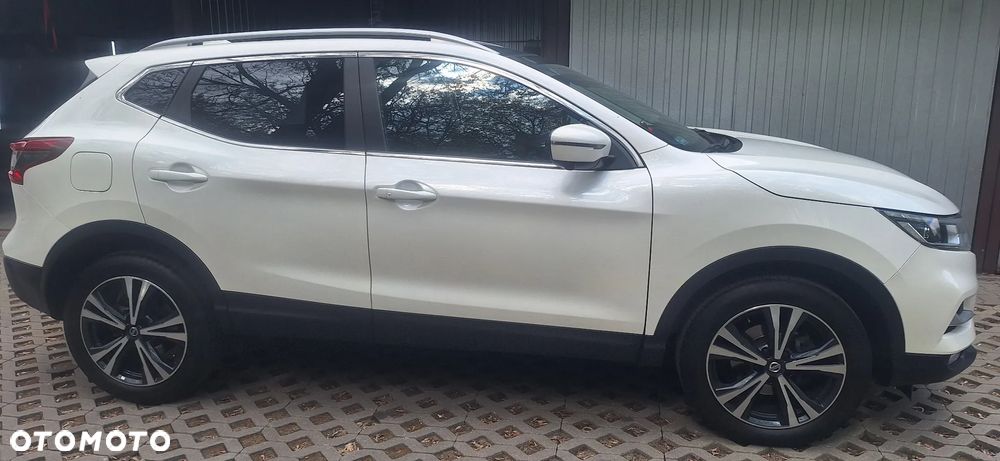 Nissan Qashqai 1.3 DIG-T N-Connecta - 3
