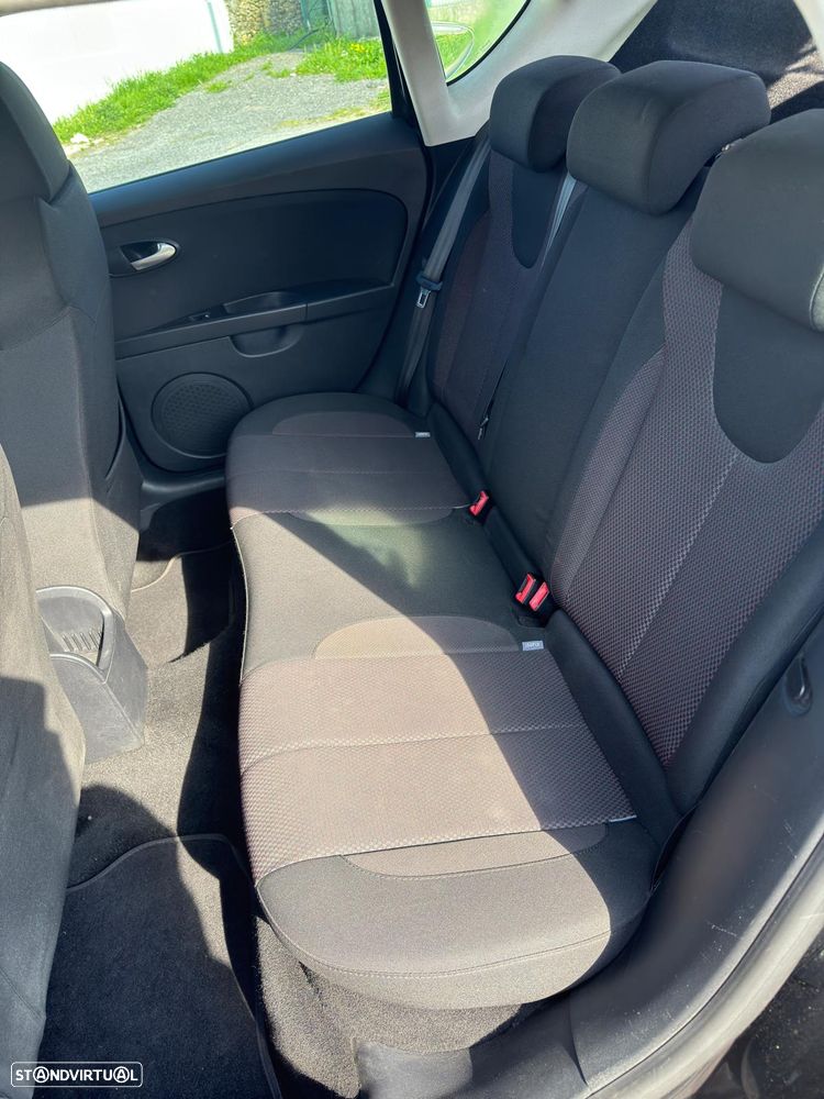 SEAT Leon 1.4 TSI Linea R - 8