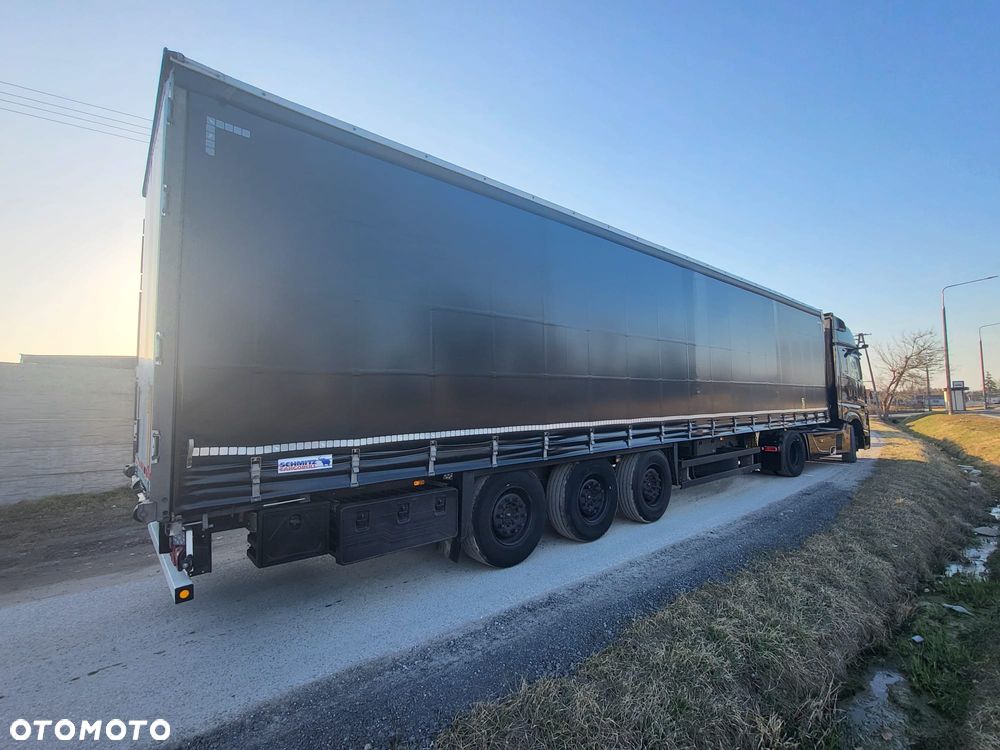 Schmitz Cargobull - 3